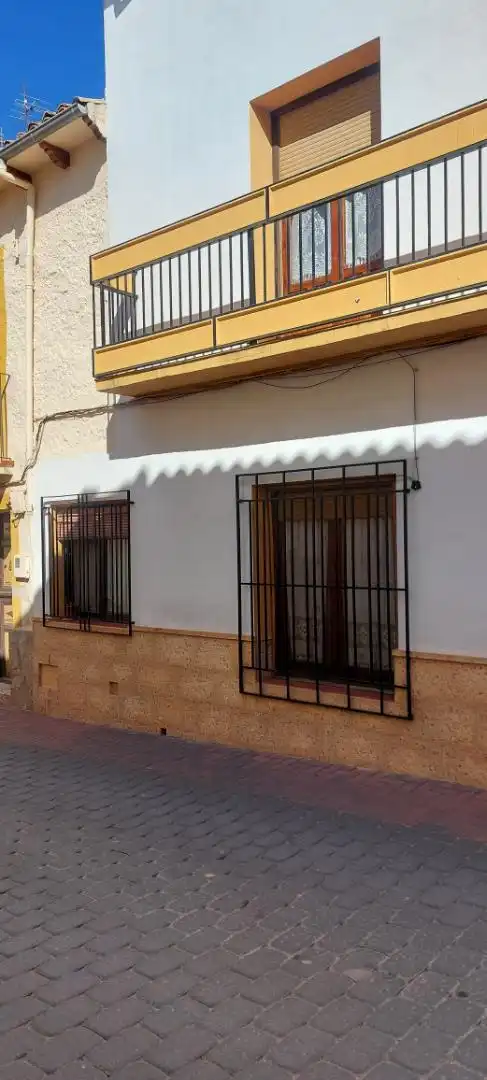 Exterior view of Detached homes for sale in Siles