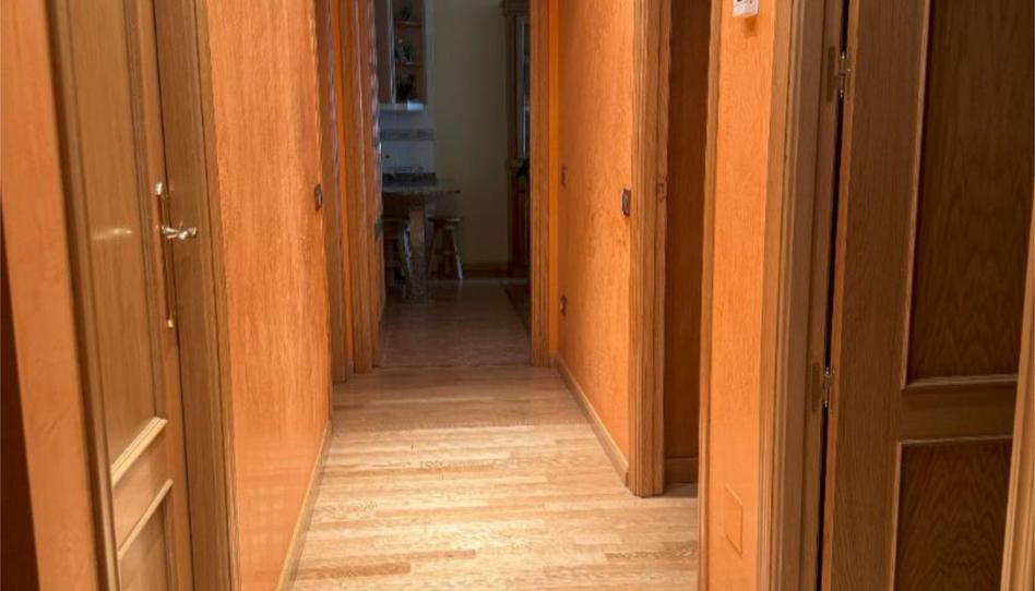 Photo 1 of Flat for sale in Avenida Constitución, 94, Cacabelos, León