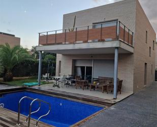 Terrassa de Casa o xalet en venda en Cambrils amb Aire condicionat, Terrassa i Piscina