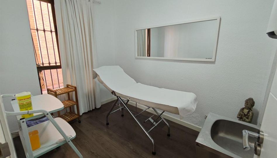 Premises to rent in Calle Milano Plomizo, 45, Urbadiez - Entrepuentes, Sevilla - image 1 Photo 1 of Premises to rent in Calle Milano Plomizo, 45, Urbadiez - Entrepuentes, Sevilla