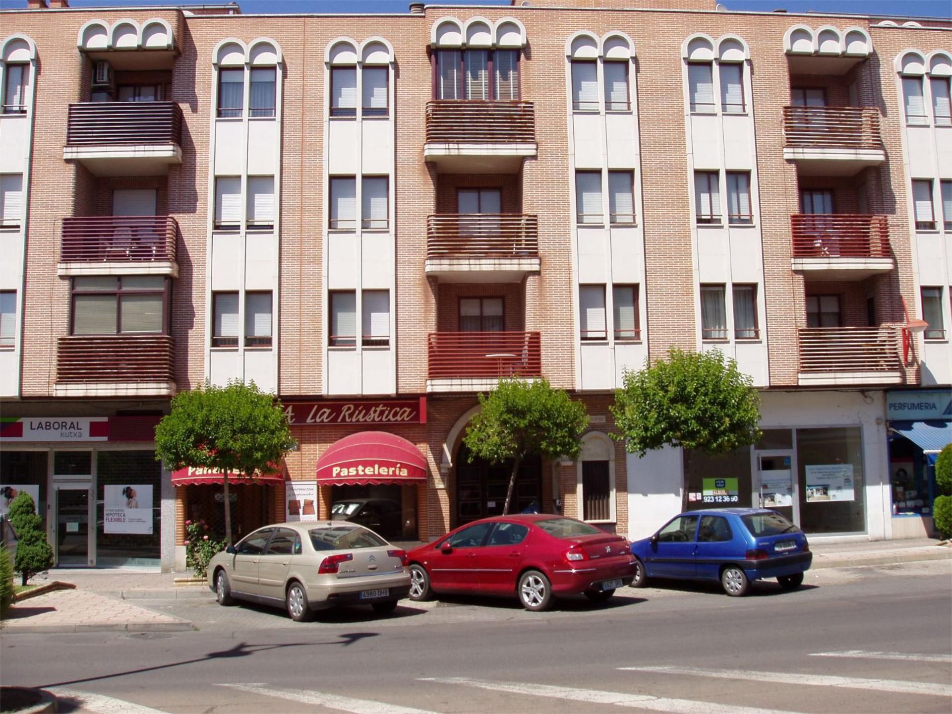 Exterior view of Flat for sale in Santa Marta de Tormes  with Terrace