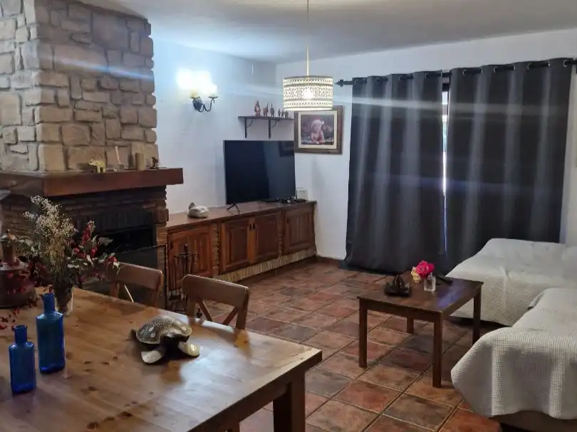 Houses for sale in Arrabal Se Sr-1, 60, San Roque Pueblo Living room of Houses for sale in San Roque with Terrace and Swimming Pool