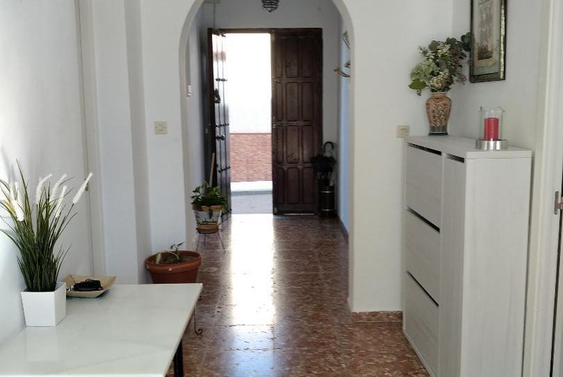 Casa adosada en venta en Calle Zurbarán, 5, Gines, Sevilla - imagen 1 Foto 1 de Casa adosada en venta en Calle Zurbarán, 5, Gines, Sevilla