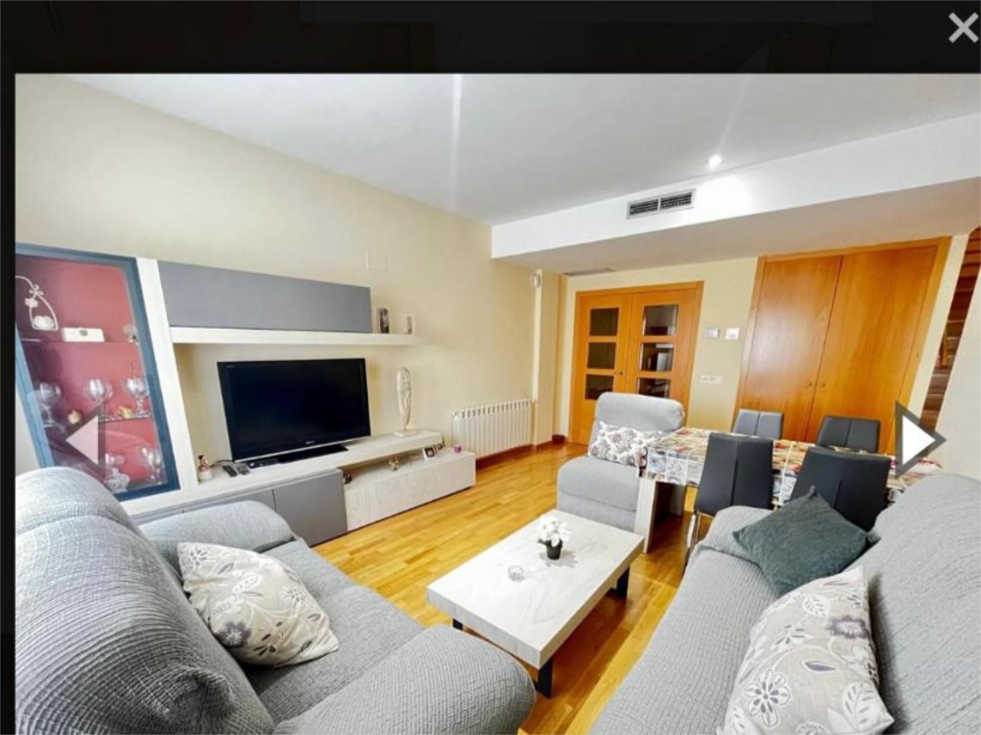 Living room of Flat to rent in Tarancón  with Air Conditioner, Heating and Private garden