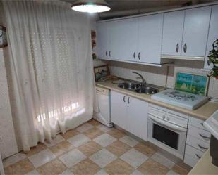 Kitchen of Flat for sale in Plasencia