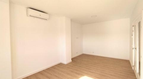 Flat for sale in Calle la Paz, 41, Ossa de Montiel, Albacete - image 3 Photo 3 of Flat for sale in Calle la Paz, 41, Ossa de Montiel, Albacete