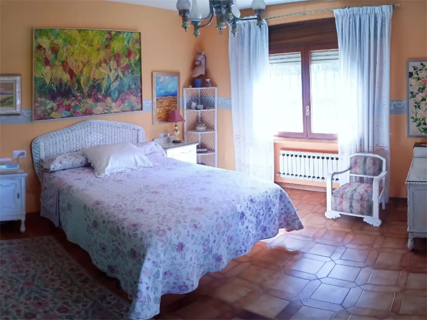 Casa o xalet en venda a Urbanización el Otero, 57, Tudela de Duero Dormitori de Casa o xalet en venda en Tudela de Duero amb Aire condicionat, Terrassa i Balcó
