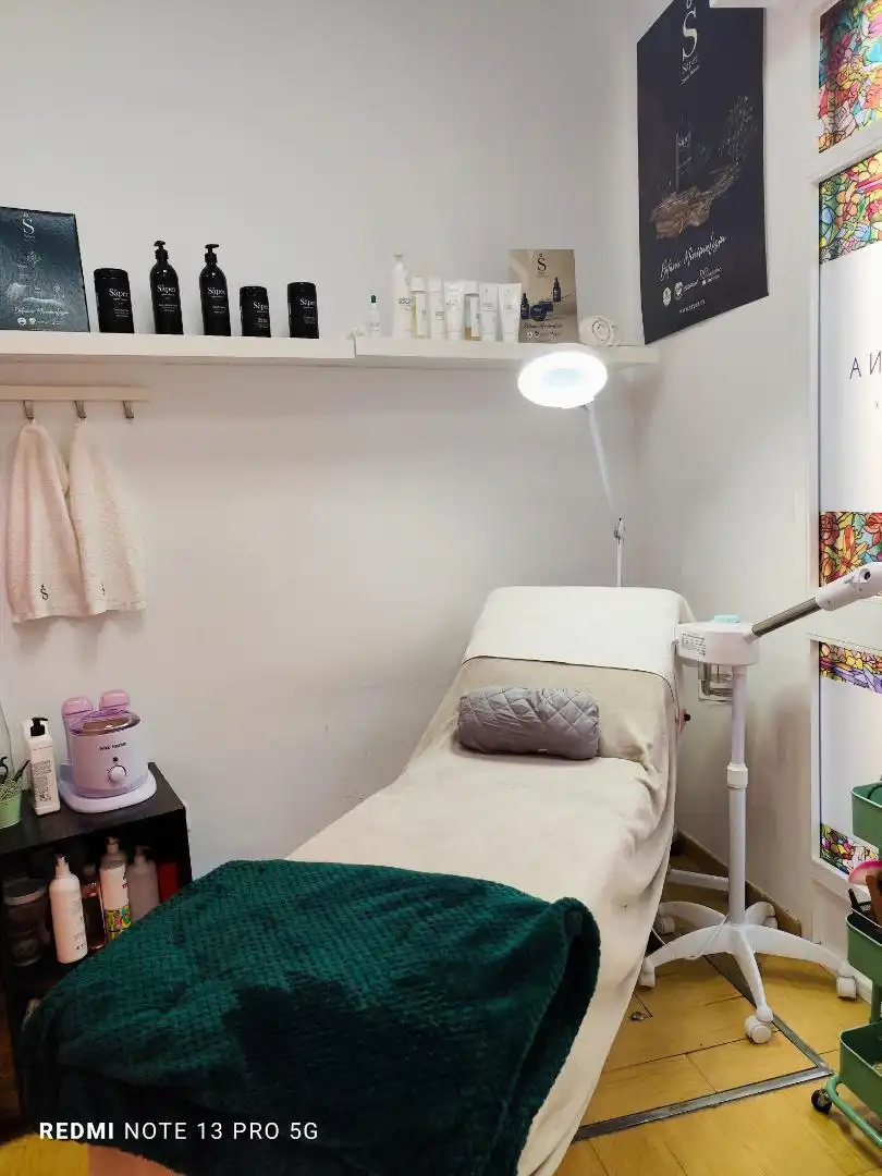 Commercial properties for rent in Calle Relator, Feria Bedroom of Commercial properties for rent in Sevilla with Air Conditioner and Heating