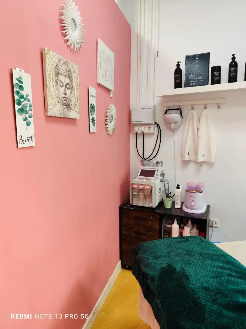 Commercial properties for rent in Calle Relator, Feria Bedroom of Commercial properties for rent in Sevilla with Air Conditioner and Heating