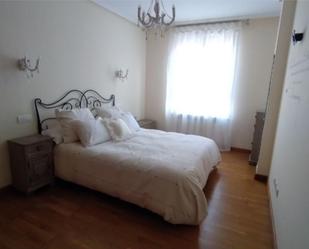 Bedroom of Flat for sale in Castro-Urdiales  with Terrace