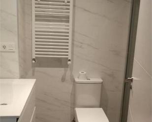 Bathroom of Flat to rent in Gijón   with Heating, Private garden and Terrace