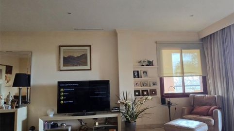 Foto 2 de Apartamento en venta en Alameda de las Brisas, 3, Bahía de Marbella, Marbella