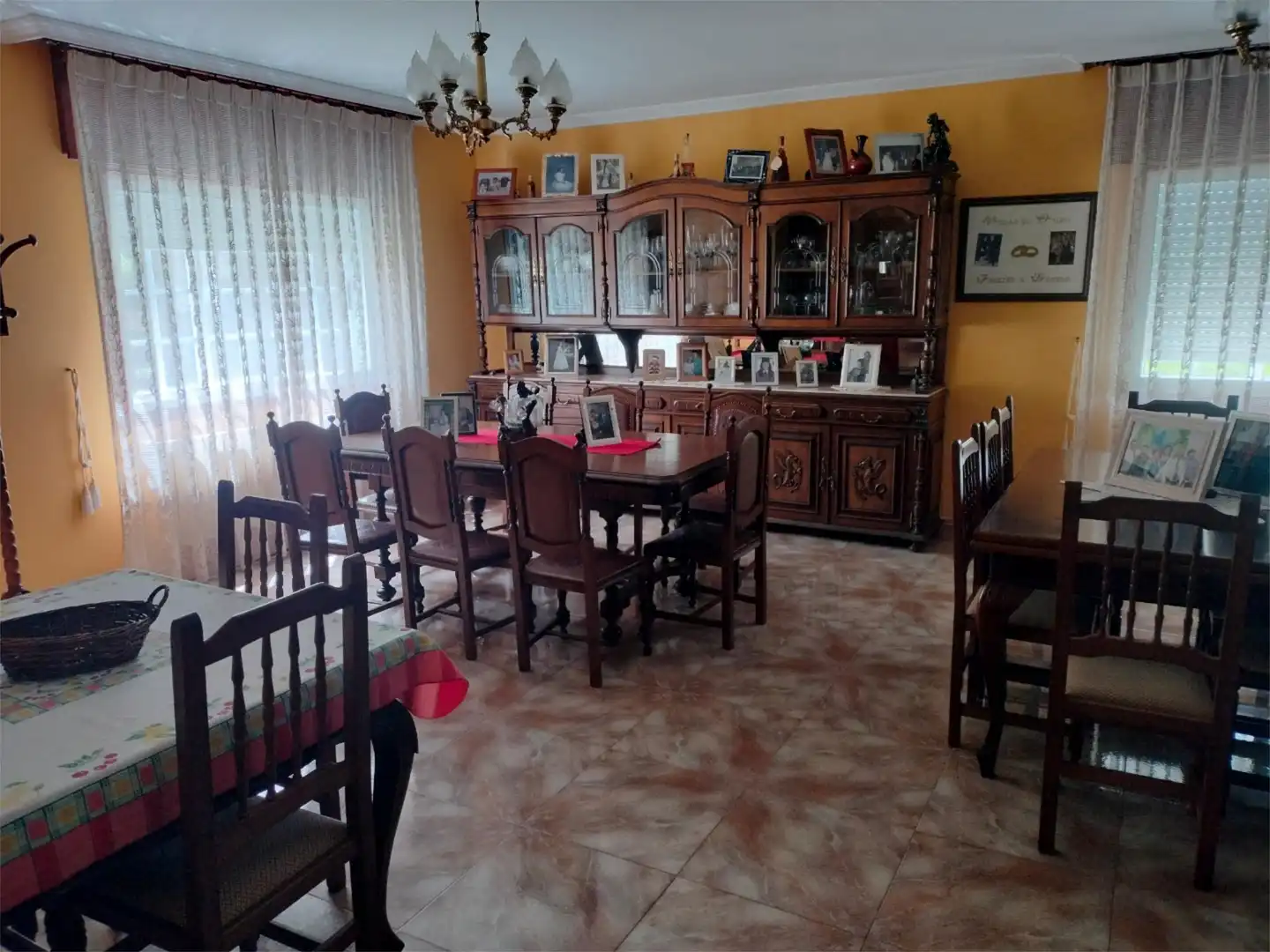 Casa o xalet en venda a Avenida Do Empalme, 60, Lalín Menjador de Casa o xalet en venda en Lalín amb Terrassa i Balcó