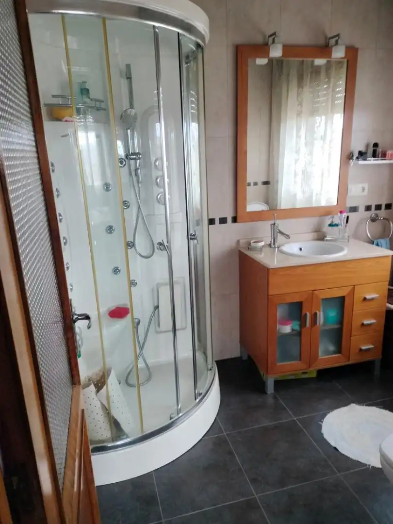 Casa o xalet en venda a Avenida Do Empalme, 60, Lalín Bany de Casa o xalet en venda en Lalín amb Terrassa i Balcó