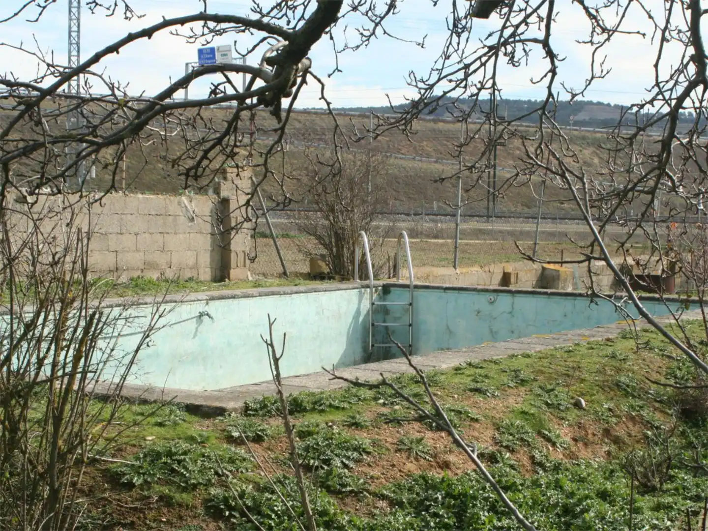 Grundstücke zum Verkauf in Calle Cordel de la Isla, 14, Santovenia de Pisuerga
