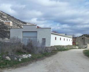 Vista exterior de Nau industrial en venda en Torre de Peñafiel