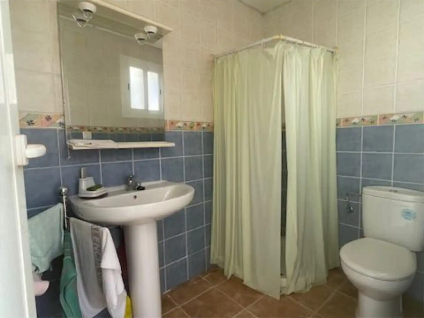 Ground floor for sale in Calle Hortelano, 10, Munera Bathroom of Ground floor for sale in Munera with Furnished
