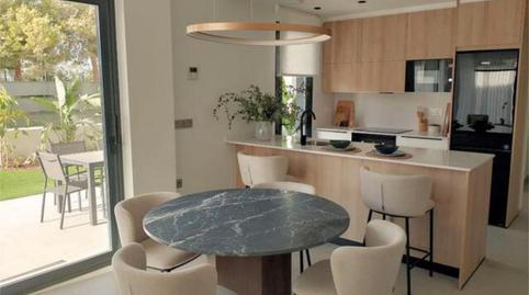 Casa adosada en venta en Roda, Murcia - imagen 3 Foto 3 de Casa adosada en venta en Roda, Murcia