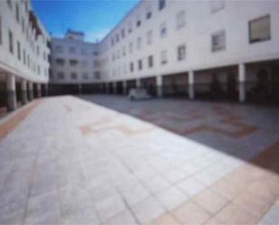 Exterior view of Flat for sale in  Sevilla Capital  with Terrace, Storage room and Furnished
