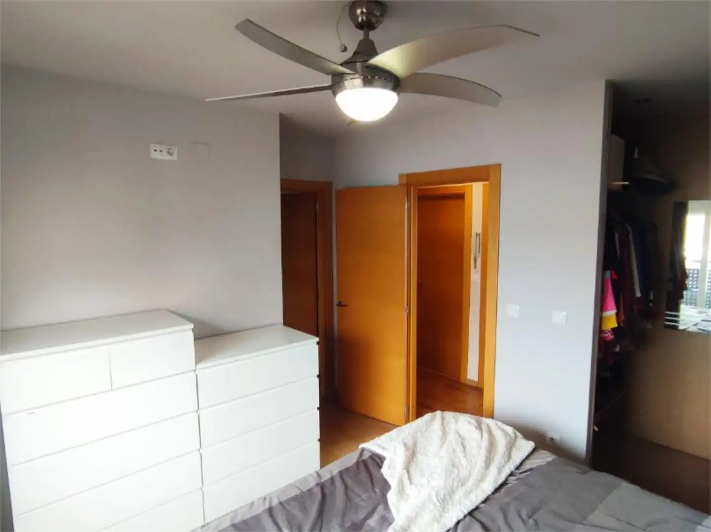 Detached homes for sale in Carrer Valentí Almirall, 5, Balaguer Bedroom of Detached homes for sale in Balaguer with Terrace and Balcony