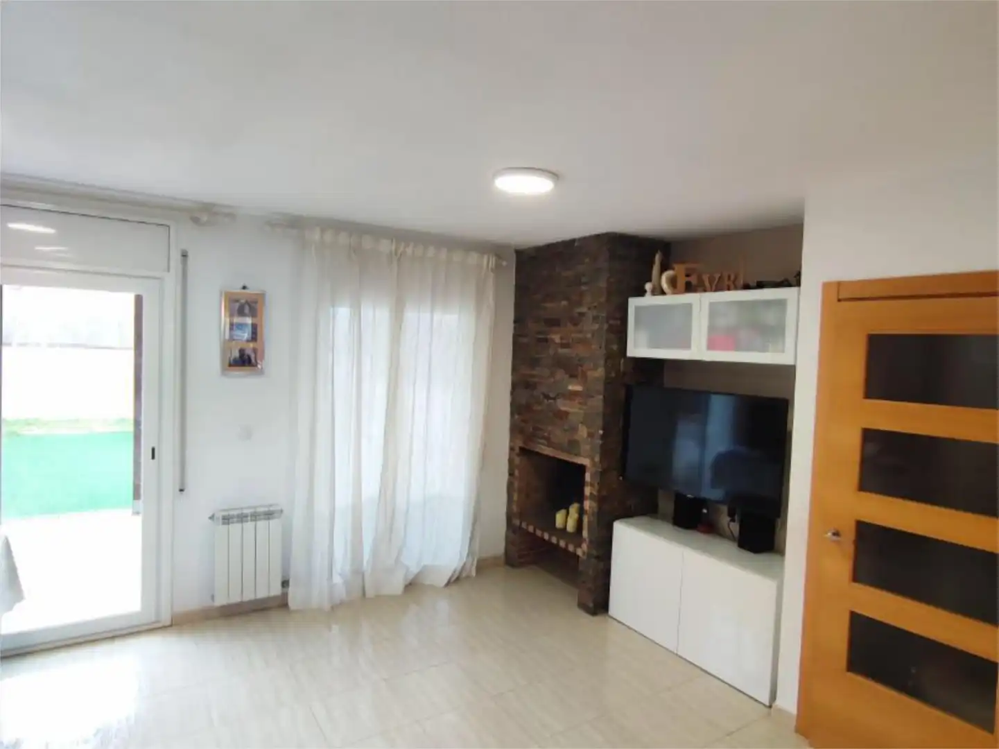 Detached homes for sale in Carrer Valentí Almirall, 5, Balaguer Living room of Detached homes for sale in Balaguer with Terrace and Balcony