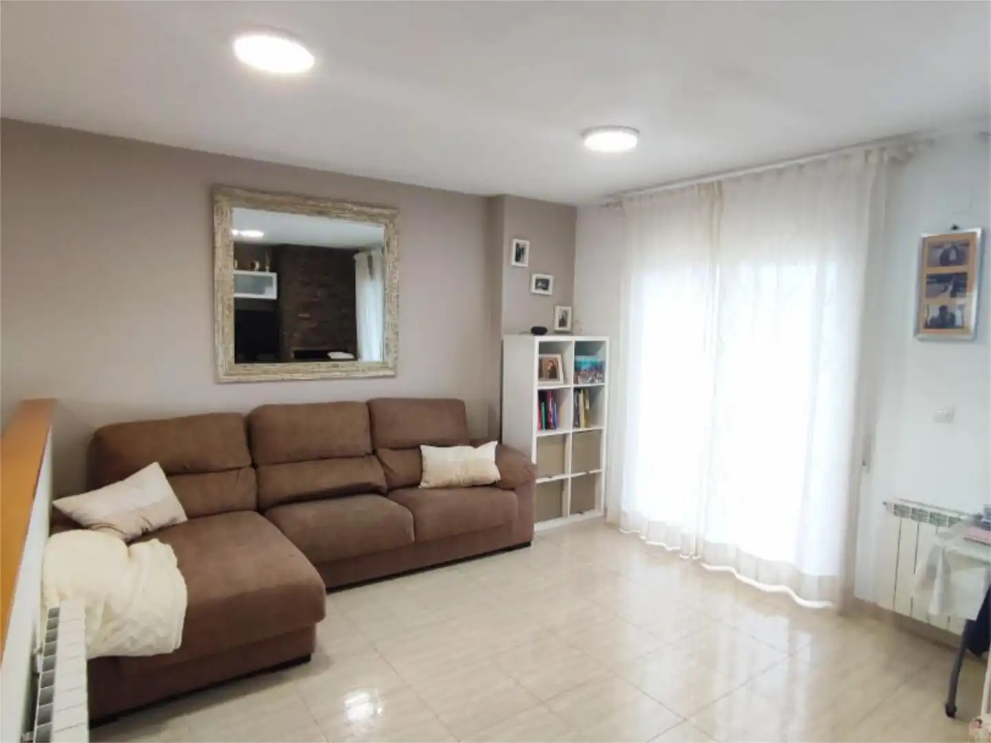 Detached homes for sale in Carrer Valentí Almirall, 5, Balaguer Living room of Detached homes for sale in Balaguer with Terrace and Balcony