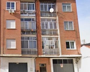 Vista exterior de Pis en venda en Zamora Capital  amb Calefacció i Terrassa