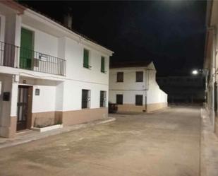 Exterior view of House or chalet for sale in Campillo de Altobuey