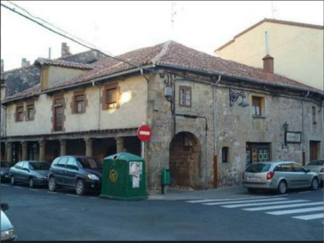 Casa adosada en Venta en Calle Modesto Lafuente, 39 en Aguilar de Campoo