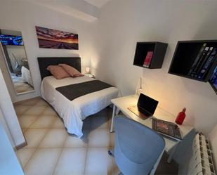 Bedroom of Flat to share in Alcorcón  with Air Conditioner, Heating and Terrace