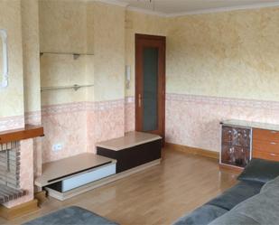 Living room of Flat for sale in Móra d'Ebre  with Air Conditioner, Heating and Parquet flooring