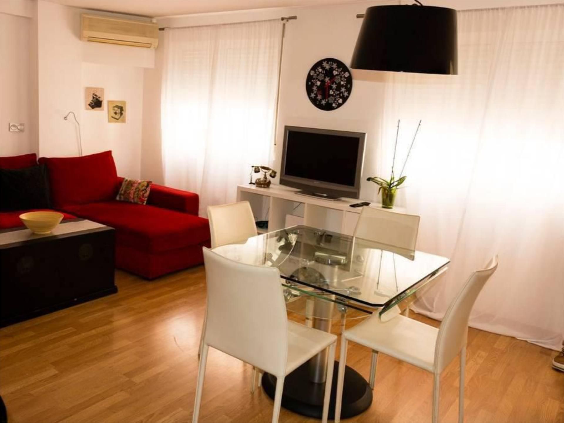 Sala d'estar de Pis de lloguer en  Almería Capital amb Aire condicionat, Calefacció i Moblat