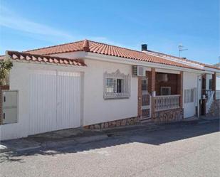 Exterior view of Single-family semi-detached for sale in Fuensalida