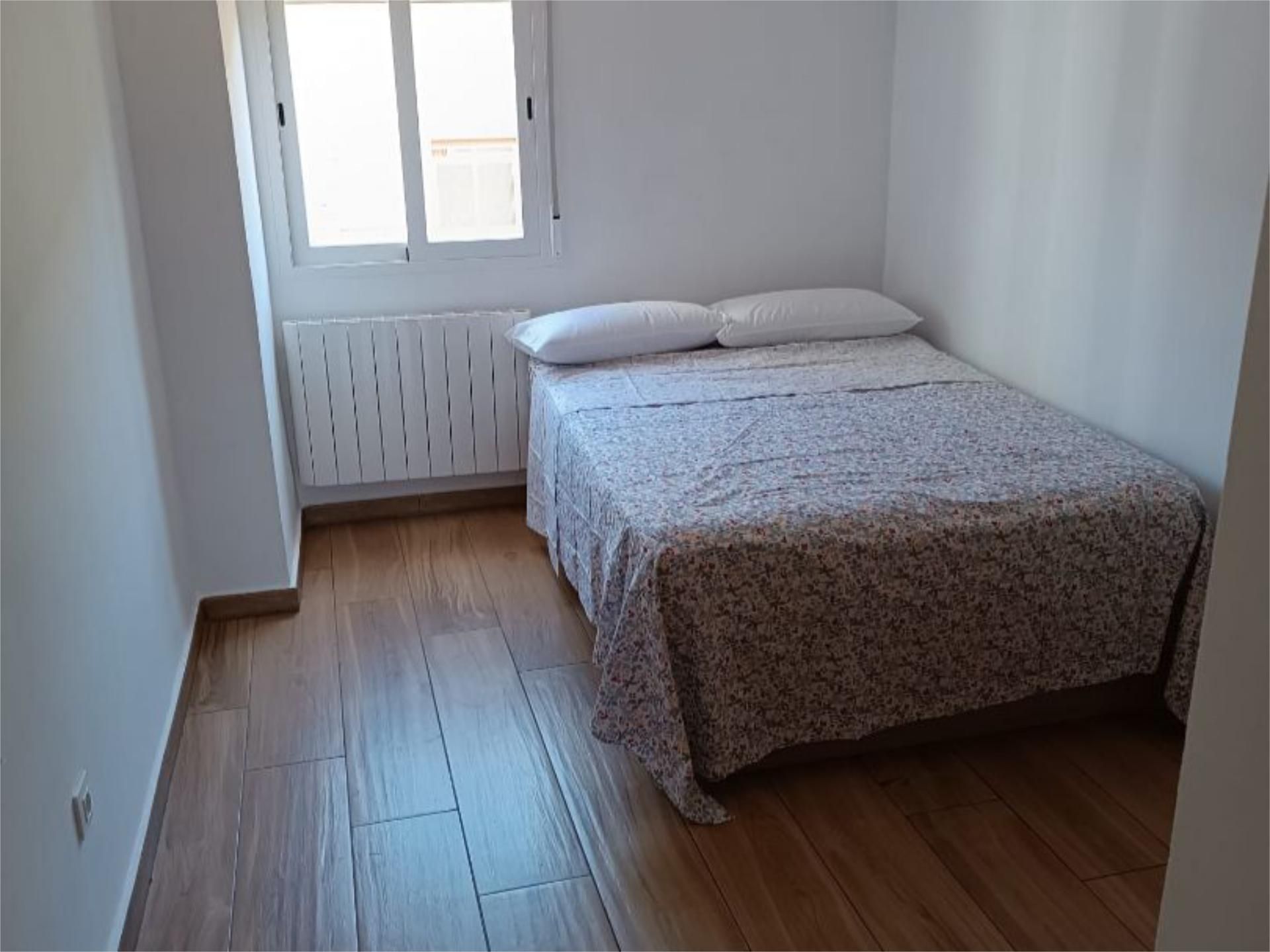 Bedroom of Apartment to share in  Madrid Capital