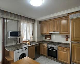 Kitchen of Flat to share in Vigo 