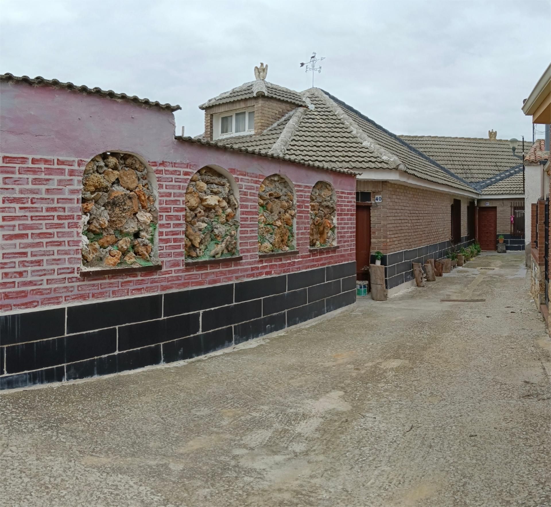Exterior view of House or chalet for sale in Solanillos del Extremo