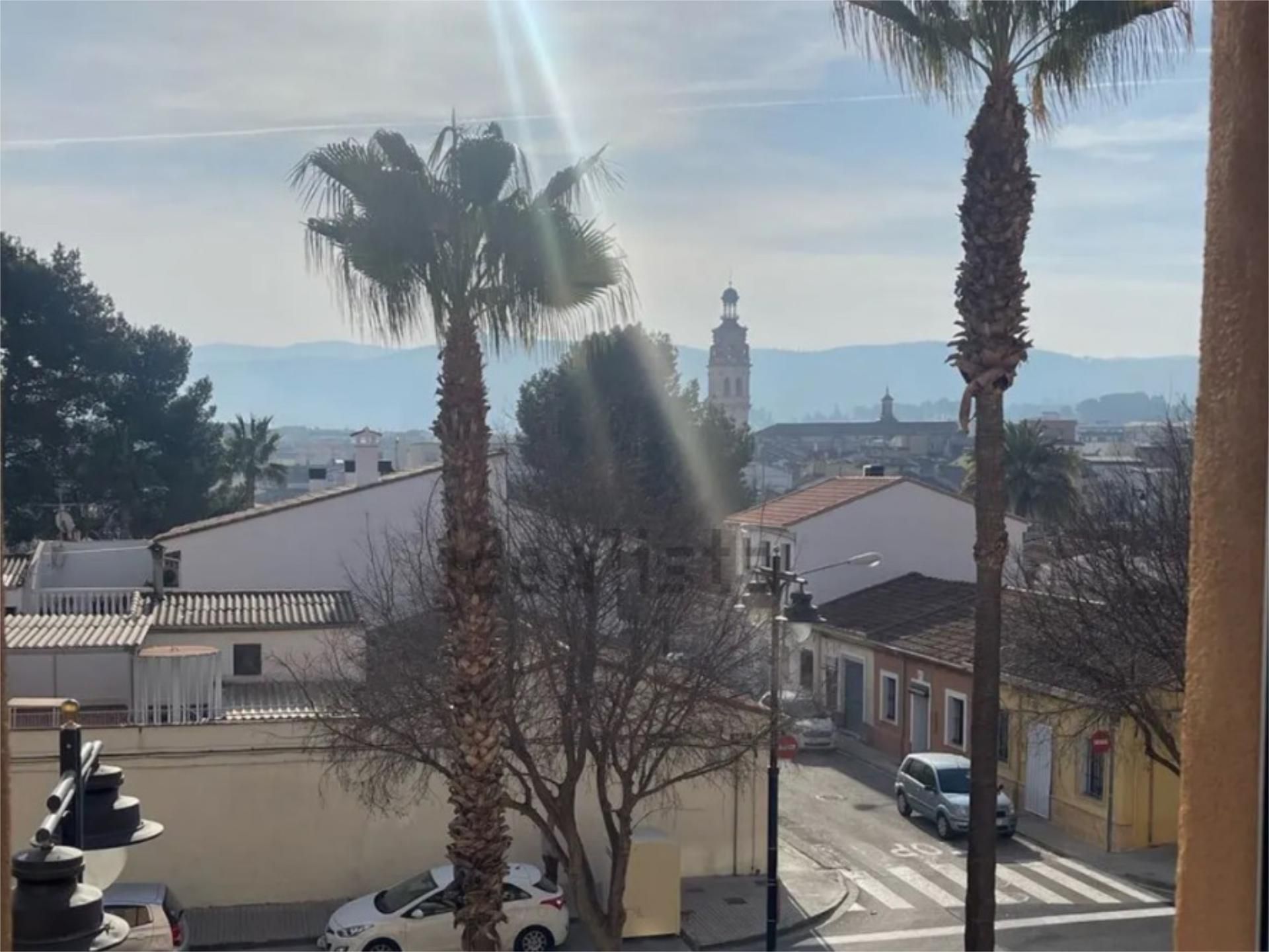 Vista exterior de Pis en venda en Ontinyent amb Terrassa
