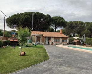 Jardí de Casa o xalet en venda en Boecillo amb Piscina