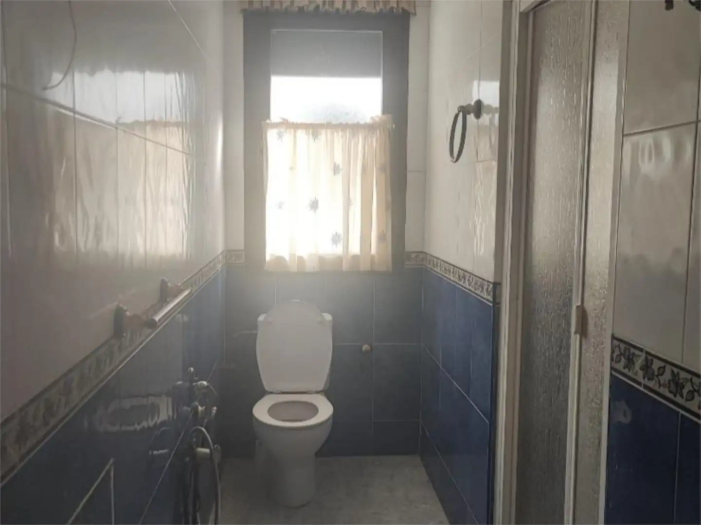 Pis en venda a Calle Santa Joaquina de Vedruna, 5, La Bañeza Bany de Pis en venda en La Bañeza amb Calefacció i Parquet