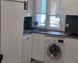 Kitchen of Flat to share in Donostia - San Sebastián   with Heating, Furnished and Balcony