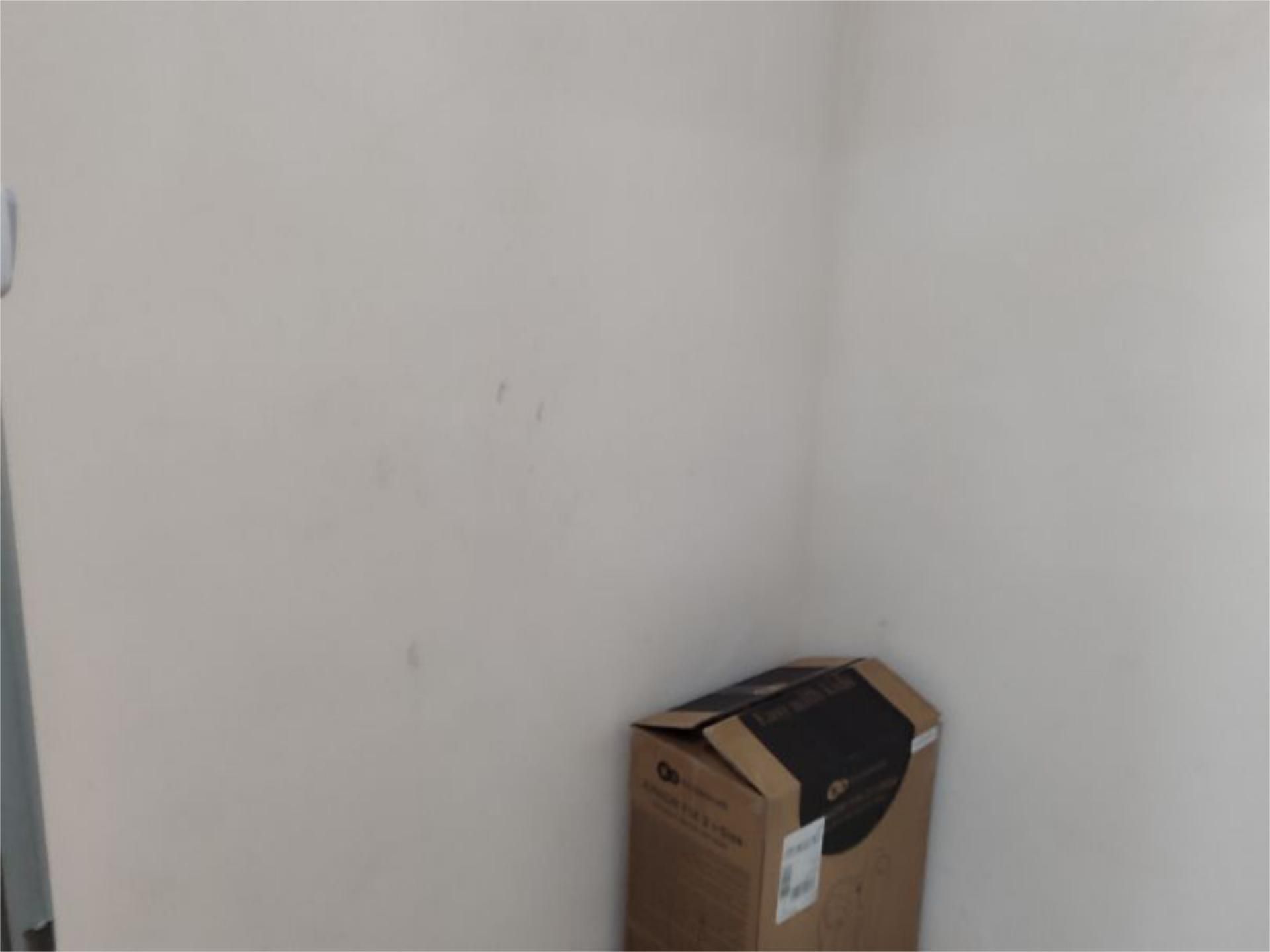 Box room to rent in Calle del Padre Arrupe, 20, Goteta