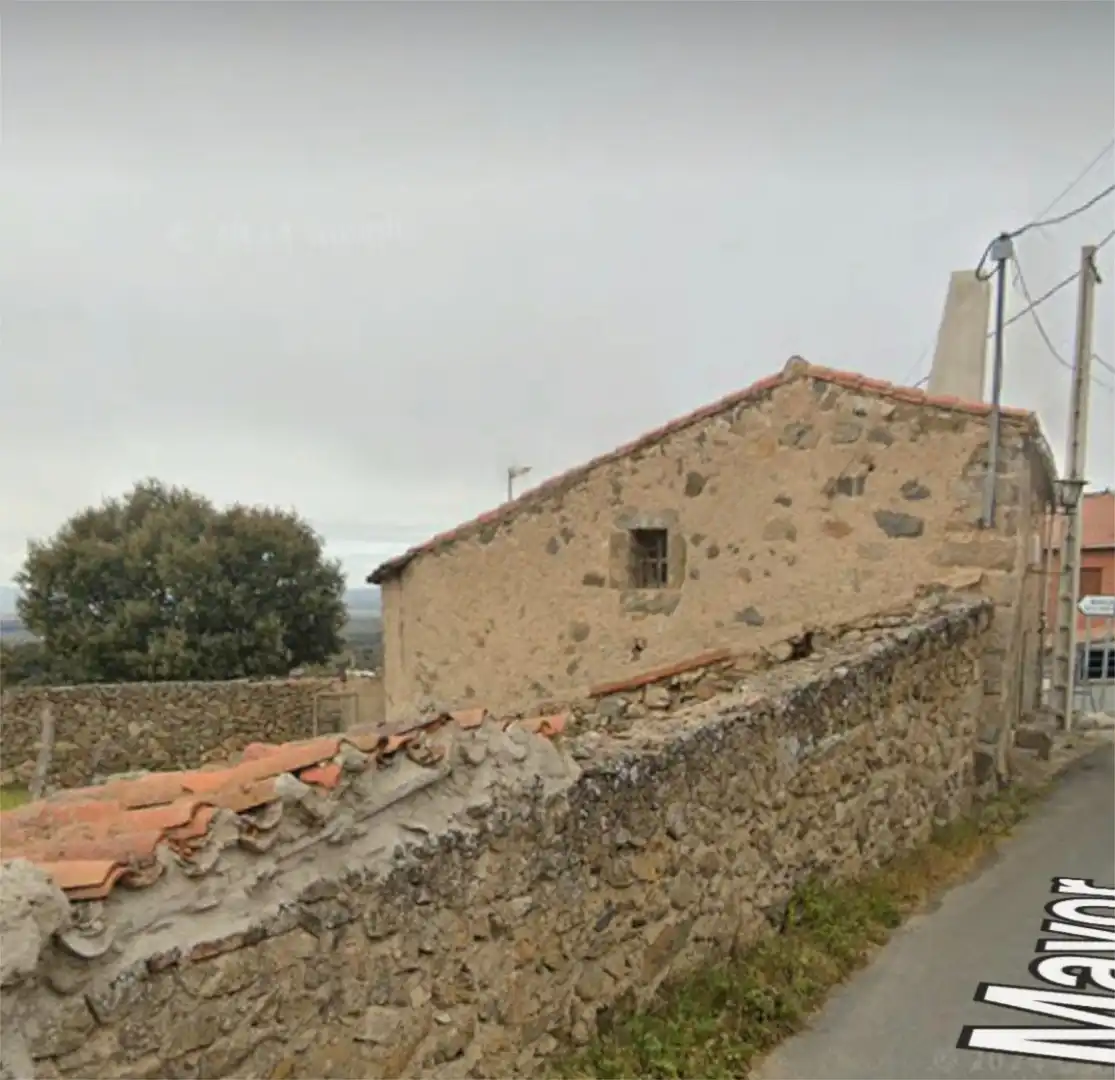 Country homes for sale in AV-P-638, 26, Bonilla de la Sierra Country homes for sale in AV-P-638, 26, Bonilla de la Sierra
