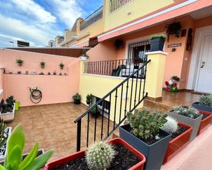 Garden of Duplex to share in San Javier