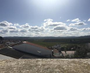 Vista exterior de Planta baixa en venda en Belmez amb Aire condicionat i Terrassa