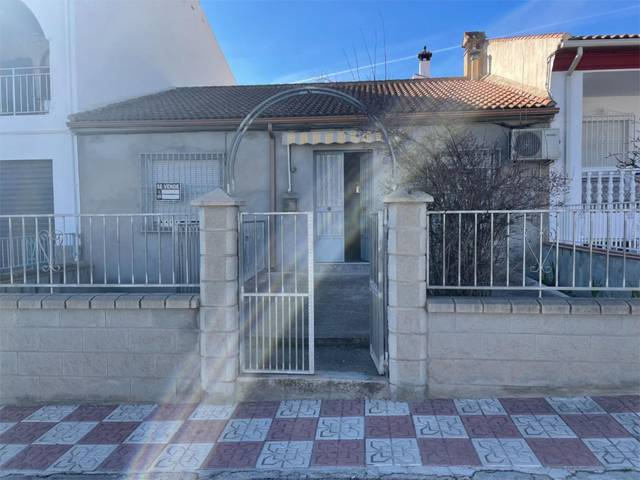 Casa adosada en Venta en Avenida Andalucia de Puerto Lope, 22 en Moclín