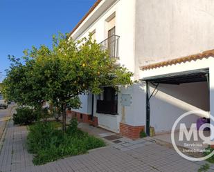 Exterior view of Flat for sale in Villanueva de los Castillejos  with Storage room and Balcony