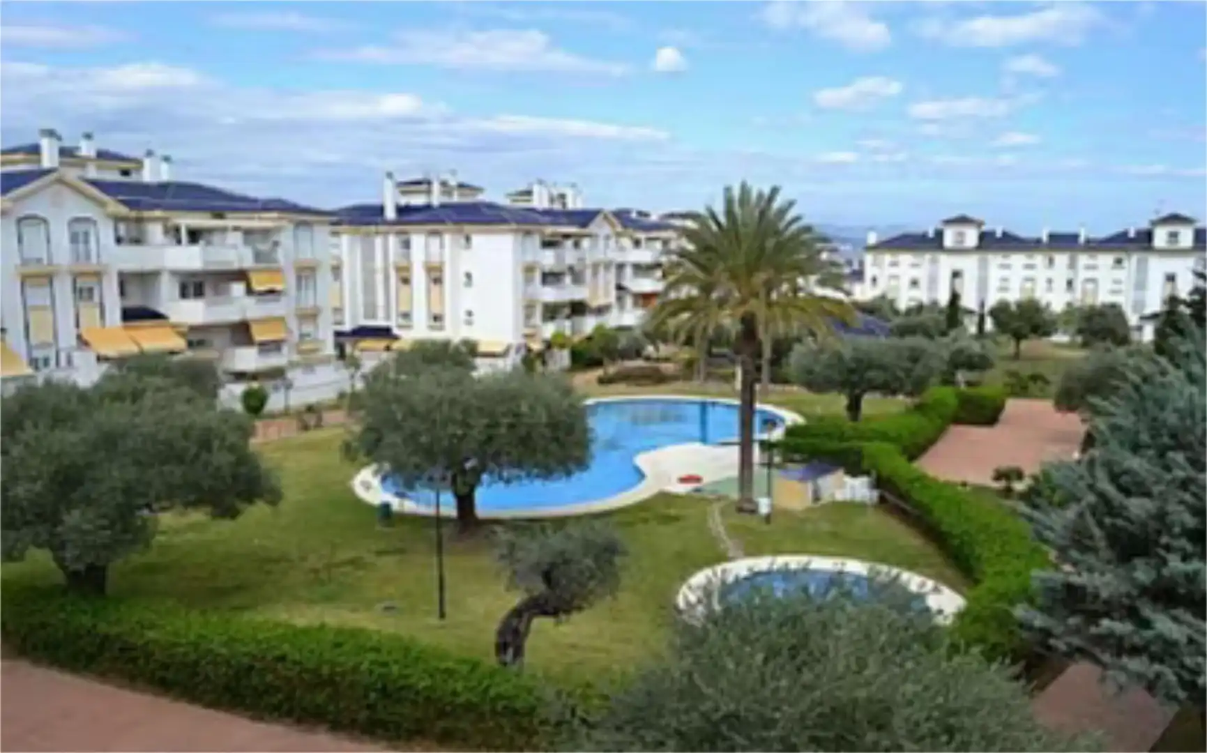 Pis en venda a Calle Mercedes Formica, 8, Cortijo de Maza - Finca Monsalvez - El Olivar Vista exterior de Pis en venda en Málaga amb Aire condicionat, Calefacció i Terrassa