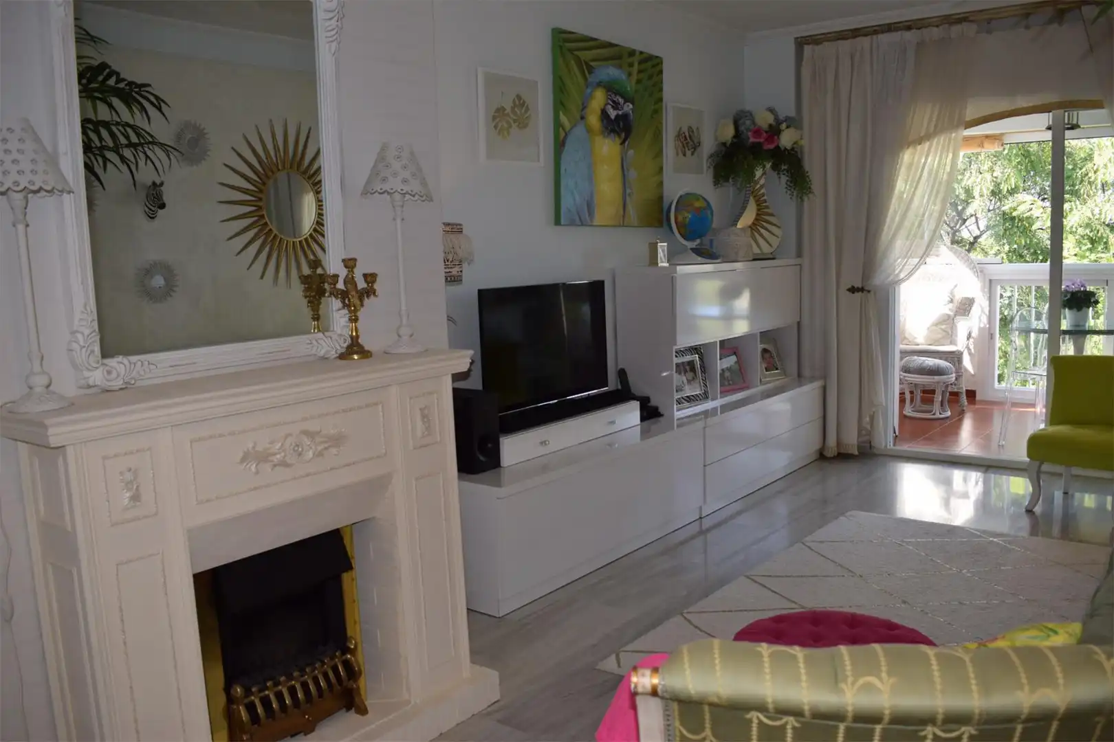 Pis en venda a Calle Mercedes Formica, 8, Cortijo de Maza - Finca Monsalvez - El Olivar Sala d'estar de Pis en venda en Málaga amb Aire condicionat, Calefacció i Terrassa