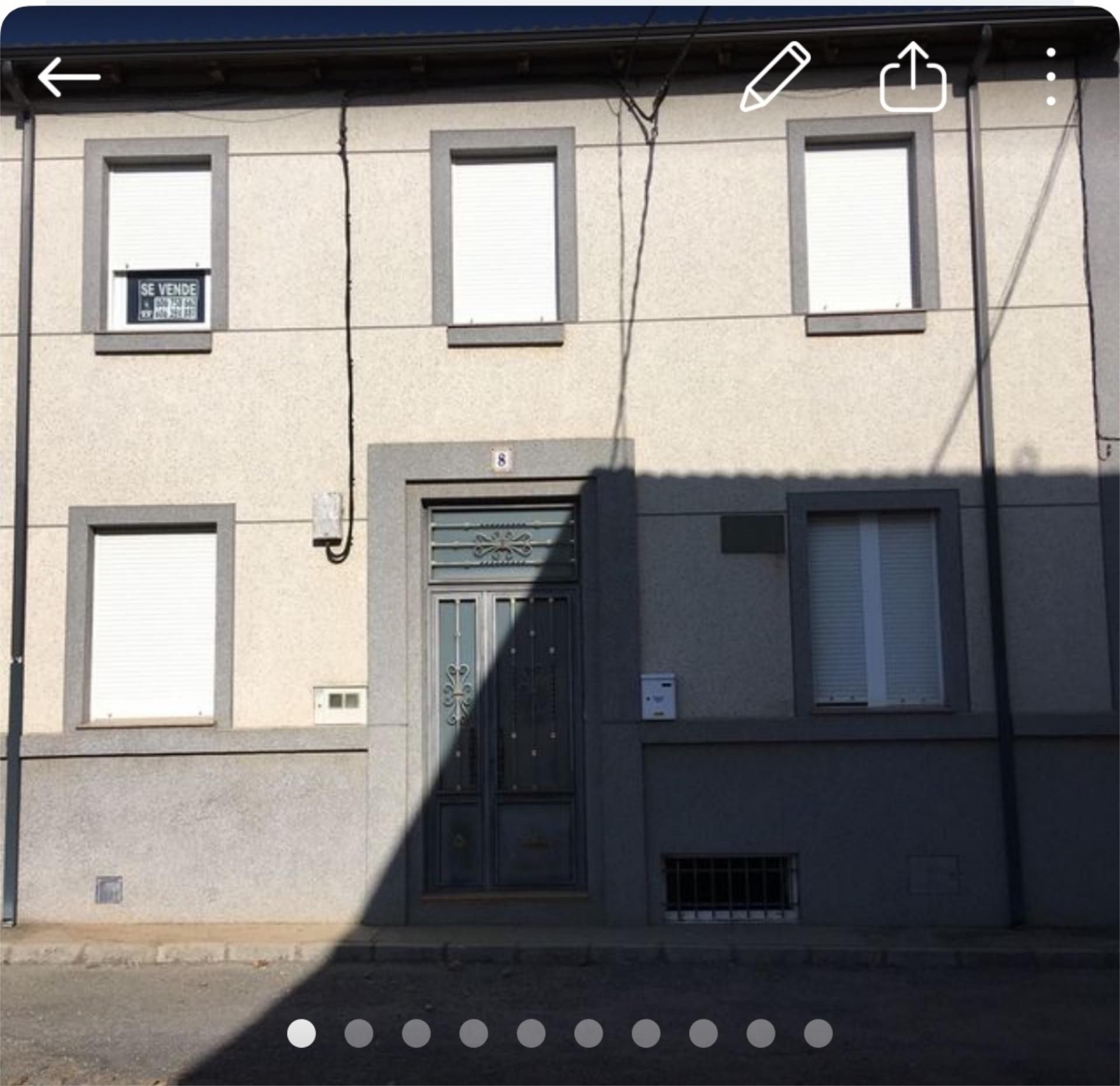 Exterior view of Flat for sale in Palacios de la Valduerna  with Heating, Private garden and Storage room