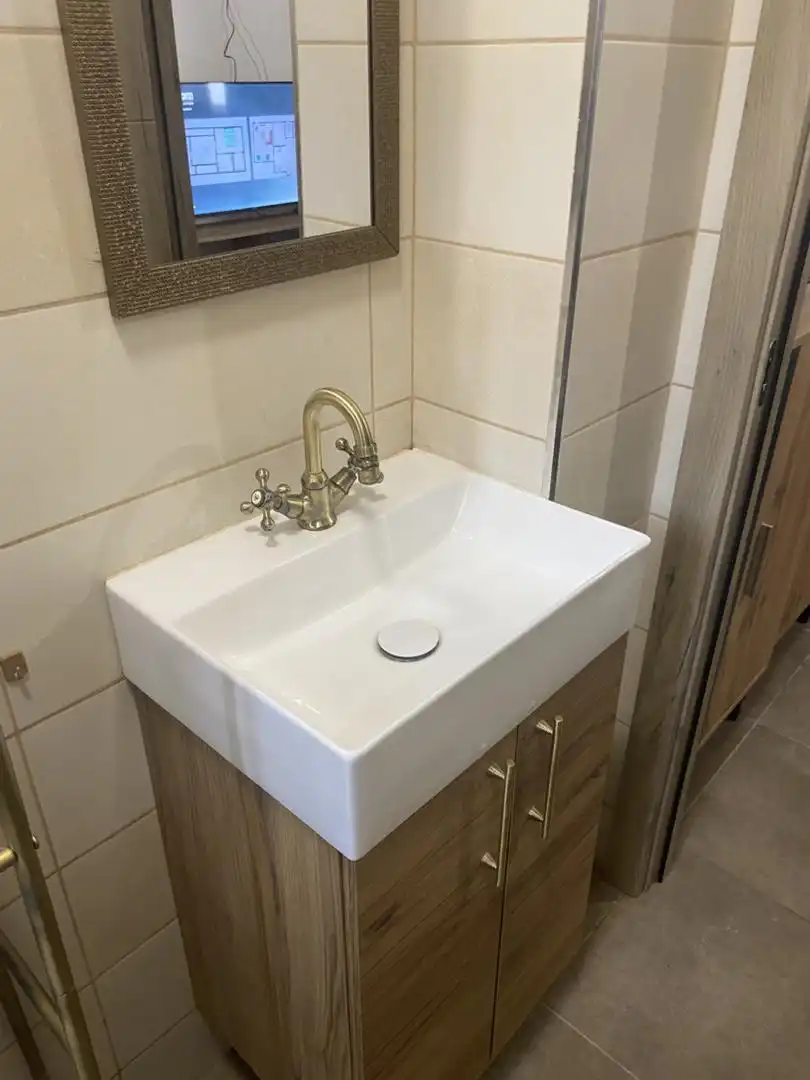 Apartamento en venta en de les Flors, 4, Bellmunt del Priorat Baño de Apartamento en venta en Bellmunt del Priorat con Aire acondicionado, Calefacción y Terraza